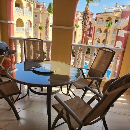 Spacious 3 Bedroom 2 Bathroom Apartment - Puerto Marina Complex Лос-Алькасарес Екстер'єр фото